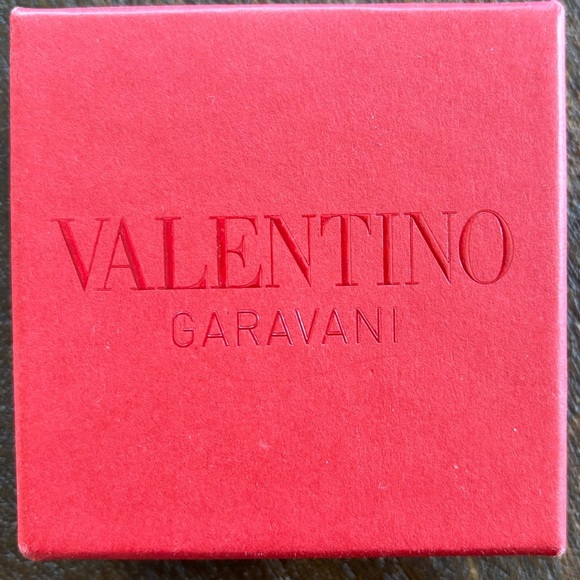 VALENTINO Unique Gunmetal Elegant Jewelry Piece - Picture 9 of 16